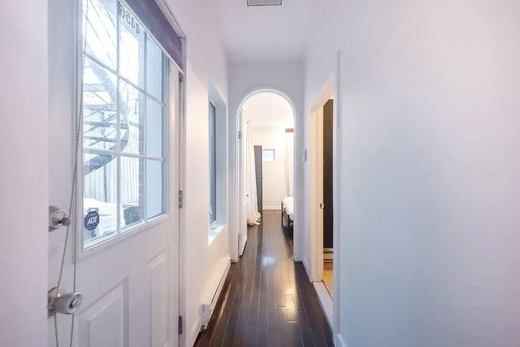 The Plateau Haven - Premium Location Apartment Montreal
